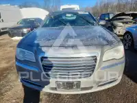 2014 Chrysler 300 photo
