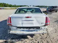 2014 Chrysler 300 photo