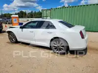 2014 Chrysler 300 фото