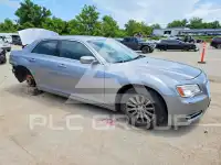 2014 Chrysler 300 photo
