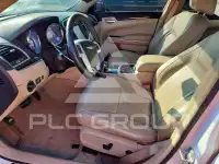 2014 Chrysler 300 фото