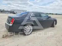 2014 Chrysler 300 photo