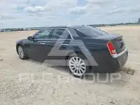 2014 Chrysler 300 photo