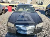 2014 Chrysler 300 photo
