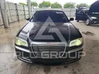 2014 Chrysler 300 фото