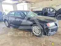 2014 Chrysler 300 фото