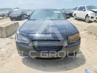 2014 Chrysler 300 фото