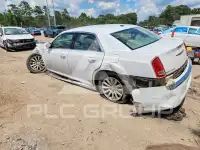 2014 Chrysler 300 фото