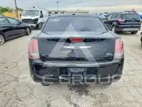 2014 Chrysler 300 фото