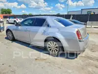 2014 Chrysler 300 фото