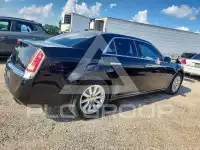 2014 Chrysler 300 фото