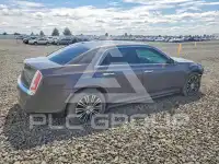 2014 Chrysler 300 photo