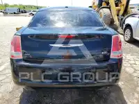 2014 Chrysler 300 фото