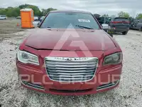 2014 Chrysler 300 photo