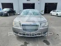 2014 Chrysler 300 фото