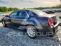 2014 Chrysler 300 фото