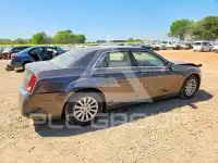 2014 Chrysler 300 photo