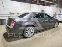 2014 Chrysler 300 photo