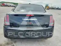 2014 Chrysler 300 фото