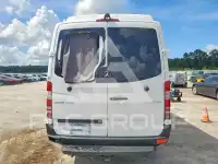 2014 Mercedes Benz Sprinter photo