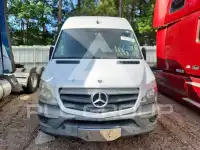 2014 Mercedes Benz Sprinter photo
