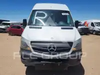 2014 Mercedes Benz Sprinter photo