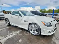2014 Mercedes Benz SLK-Class фото