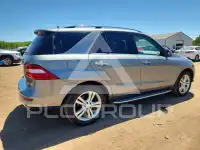 2014 Mercedes Benz ML-Class photo