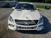 2014 Mercedes Benz ML-Class photo
