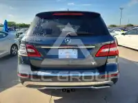 2014 Mercedes Benz ML-Class photo