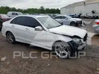 2014 Mercedes Benz C-Class photo