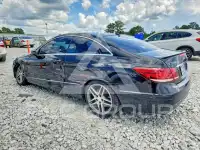2014 Mercedes Benz E-Class фото