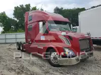 2014 Volvo VNL photo
