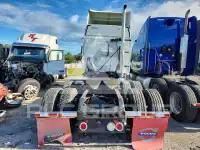 2014 Volvo VNL photo