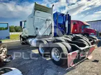 2014 Volvo VNL photo