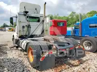2014 Volvo VNL photo