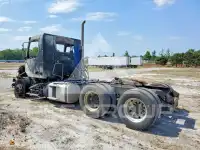 2014 Volvo VNL photo