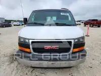 2014 GMC Savana photo