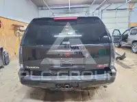 2014 GMC YUKON фото