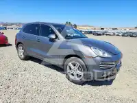 2014 Porsche Cayenne photo