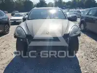 2014 Porsche Cayenne photo