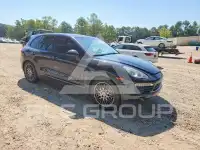 2014 Porsche Cayenne photo