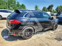 2014 Porsche Cayenne photo