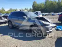 2014 Porsche Cayenne photo