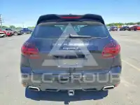 2014 Porsche Cayenne photo