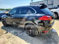 2014 Porsche Cayenne photo