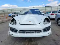 2014 Porsche Cayenne photo