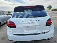 2014 Porsche Cayenne photo