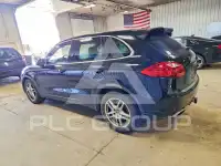 2014 Porsche Cayenne photo