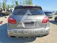2014 Porsche Cayenne photo